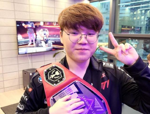 完全不像替 完全不像替