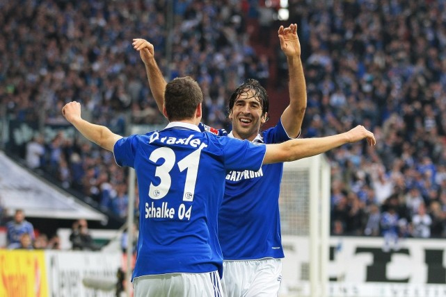 很多青少年 很多青少年